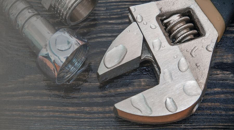 Why choose water damage restoration service for burst pipe water damage in Homestead